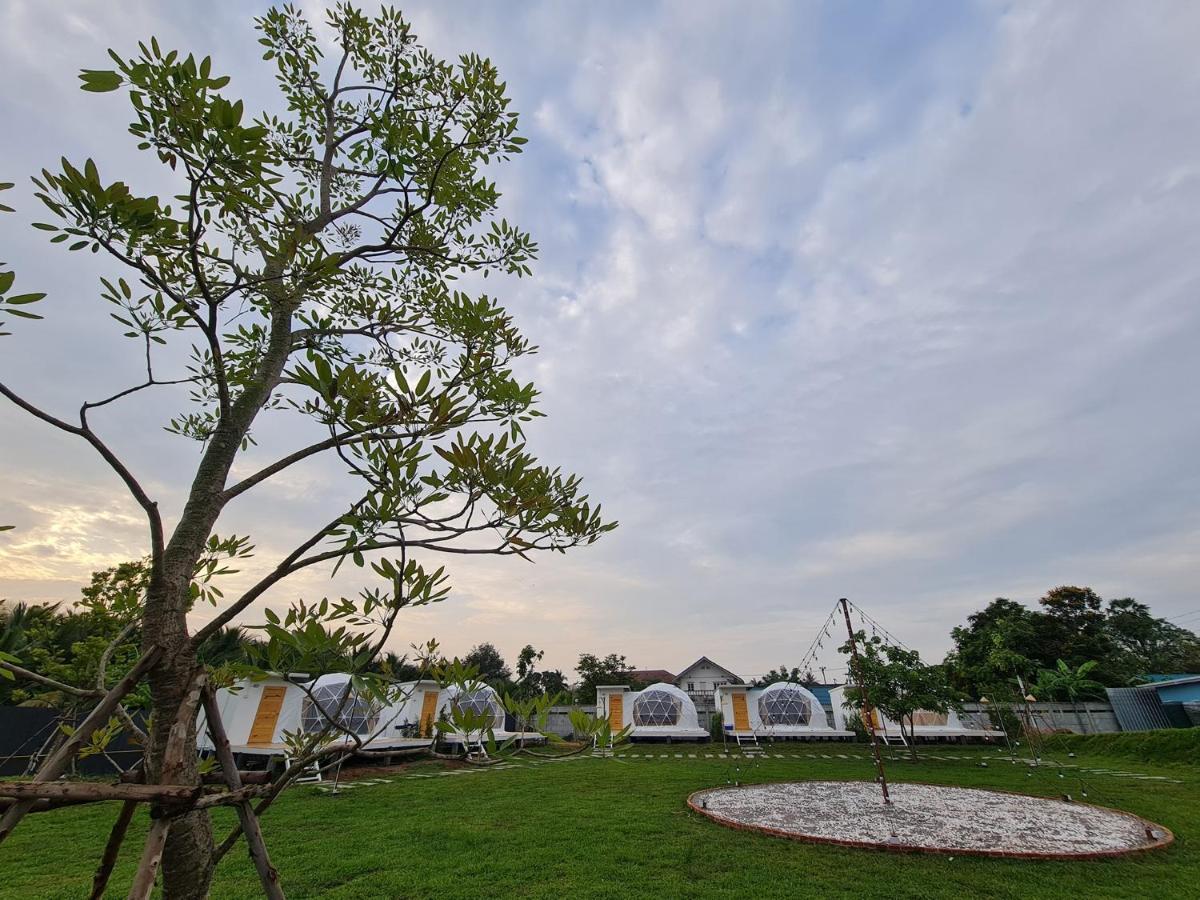 Sb Inn Phetchaburi Exterior foto